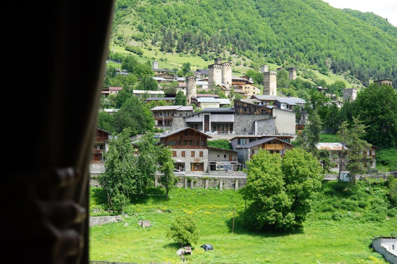 Mestia Panorama Buitenkant foto